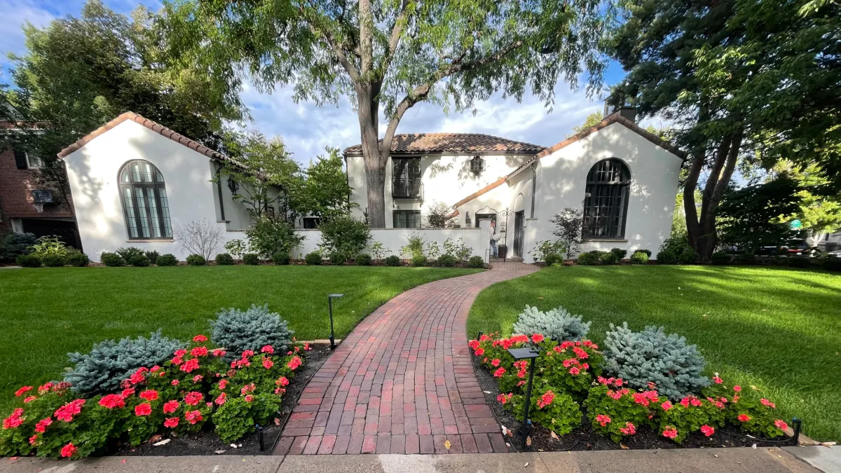 Steele Landscapes team at work